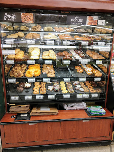 Grocery Store «Kroger», reviews and photos, 531 W Main St, Milan, MI 48160, USA