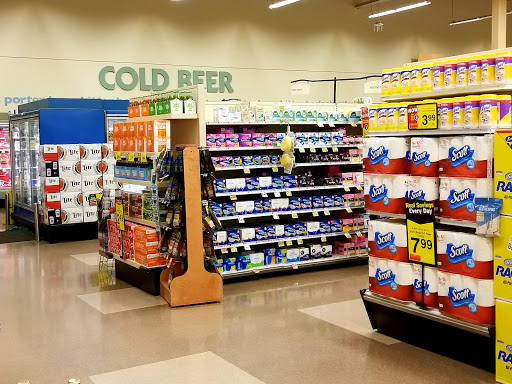 Grocery Store «Hannaford Supermarket», reviews and photos, 35 Elm St, Brunswick, ME 04011, USA