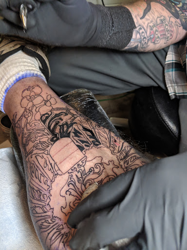 Tattoo Shop «Thunderbolt Tattoo», reviews and photos, 2088 Briarcliff Rd NE, Atlanta, GA 30329, USA