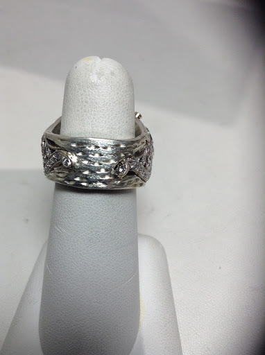 Jeweler «La Jolla Fine Jewelry», reviews and photos, 111 S Main St, Chelsea, MI 48118, USA