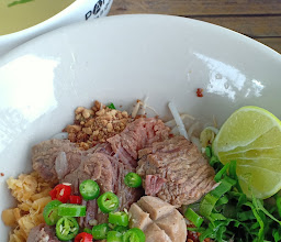 ซัลมาก๋วยเตี๋ยวไก่สูตรอยุธยา photo