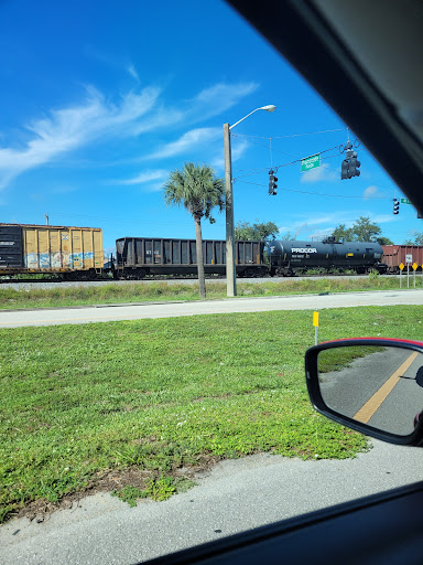 Shopping Mall «Promenade Shopping Plaza», reviews and photos, 9840 FL A1AAlt, Palm Beach Gardens, FL 33410, USA