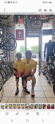 Bicycle Store «Bicycle Repair Man Corporation», reviews and photos, 40-21a 35th Ave, Astoria, NY 11101, USA