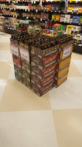 Grocery Store «Family Fare Supermarket», reviews and photos, 1415 Fulton St E, Grand Rapids, MI 49503, USA