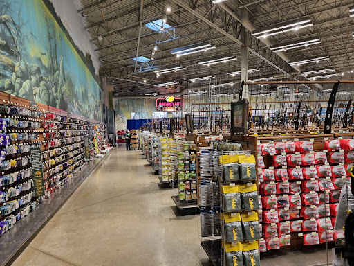Sporting Goods Store «Bass Pro Shops», reviews and photos, 323 Opry Mills Dr, Nashville, TN 37214, USA