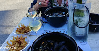 Moules-frites du Restaurant de fruits de mer Le Vivier à Quiberon - n°3