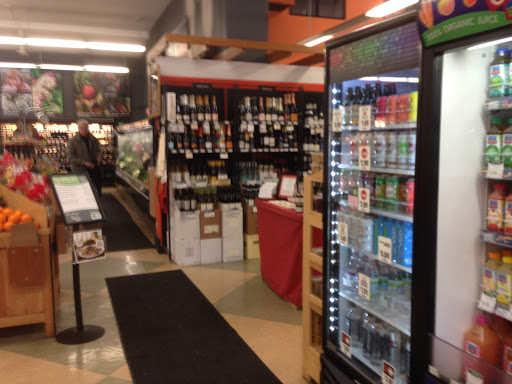 Grocery Store «Food Front Cooperative Grocery», reviews and photos, 2375 NW Thurman St, Portland, OR 97210, USA