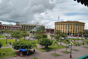 Plaza de la Libertad image