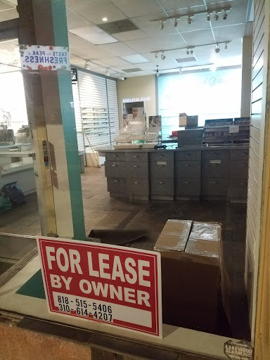 Beauty Supply Store «2nd Street Beauty», reviews and photos, 4910 E 2nd St, Long Beach, CA 90803, USA