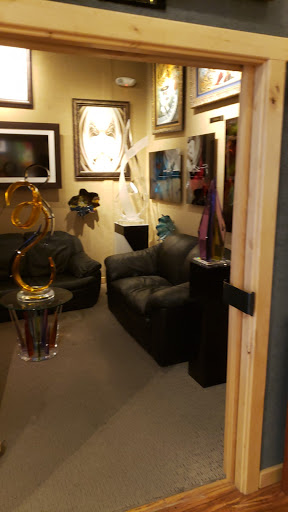 Wyland Galleries image