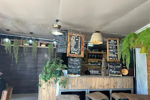 Moli Green Cafe image