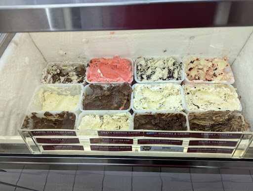 Ice Cream Shop «Carvel», reviews and photos, 305 Valley Rd, Wayne, NJ 07470, USA