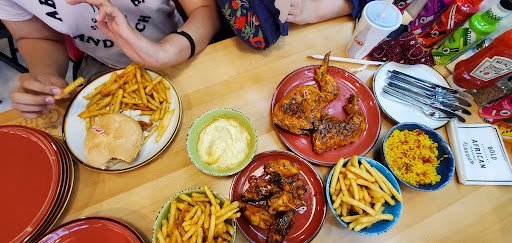 Shopping Mall «Shady Grove Shopping Center», reviews and photos, 15930 Shady Grove Rd, Gaithersburg, MD 20877, USA