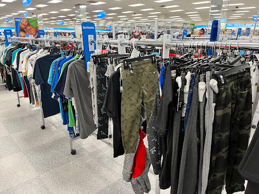 Clothing Store «Ross Dress for Less», reviews and photos, 3371 US-1, Lawrenceville, NJ 08648, USA