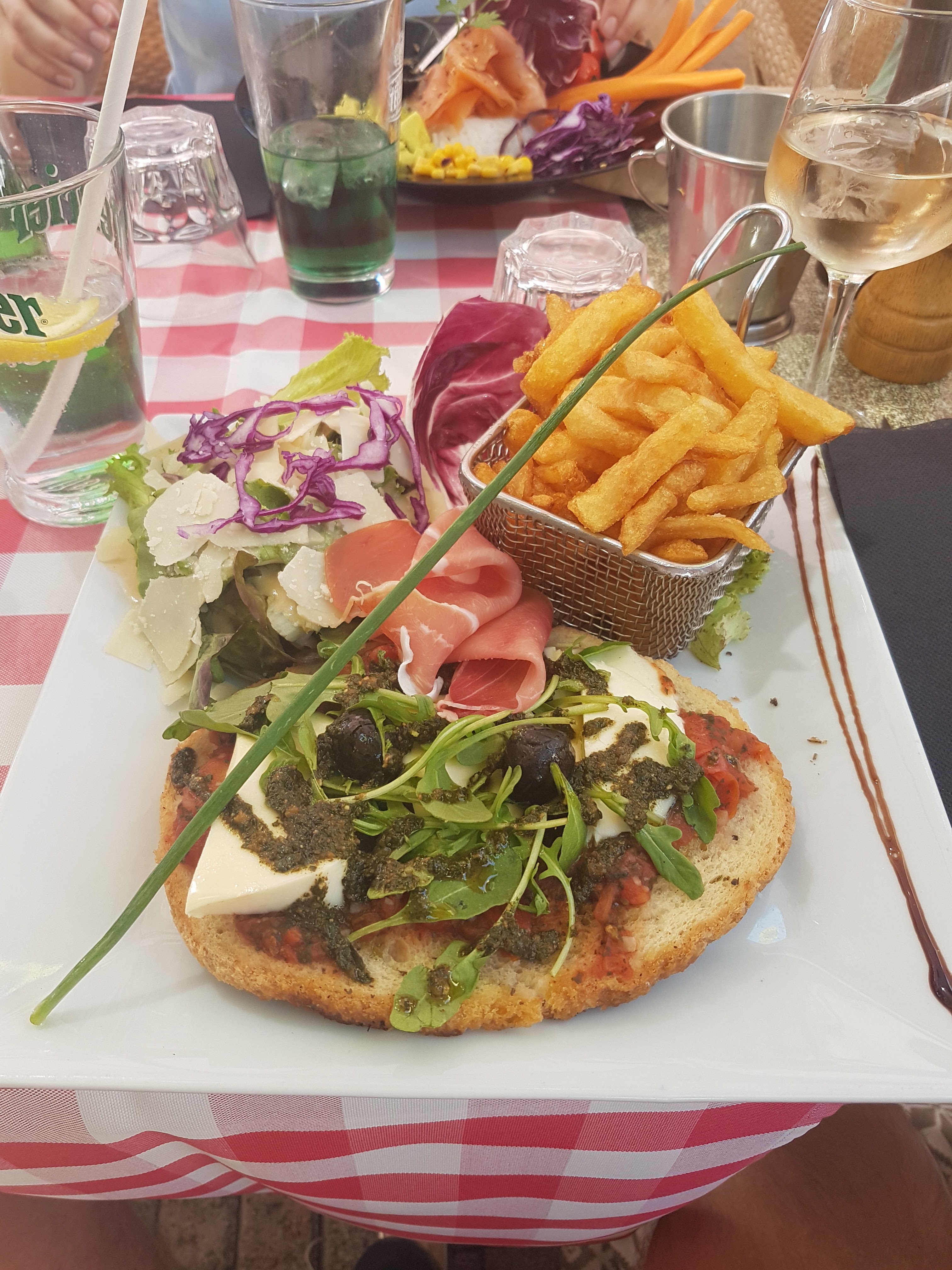 Photo n° 3 de l'avis de Krystoff.' fait le 19/08/2018 à 15:37