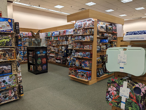 Book Store «Barnes & Noble», reviews and photos, 12193 Fair Lakes Promenade Dr, Fairfax, VA 22033, USA