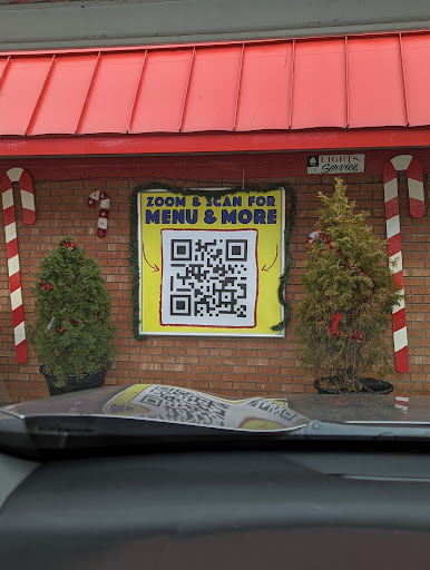 American Restaurant «Swensons (North Akron) Drive-In Restaurants», reviews and photos, 658 E Cuyahoga Falls Ave, Akron, OH 44310, USA