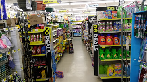 Discount Store «Dollar General», reviews and photos, 753 Lincoln Ave, Holland, MI 49423, USA