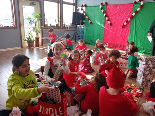 Ballroom «Rhythm & Grace Ballroom Dance Studio», reviews and photos, 15027 Madison Ave, Lakewood, OH 44107, USA