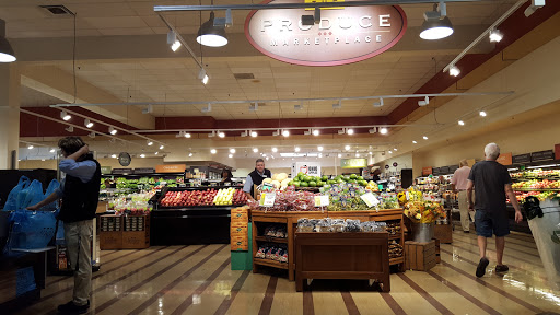 Heinen's Grocery Store