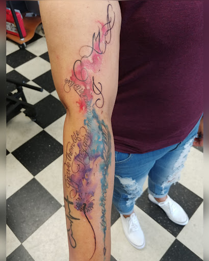 Tattoo Shop «Cali Soul Tattoo», reviews and photos, 4751 N Blackstone Ave, Fresno, CA 93726, USA