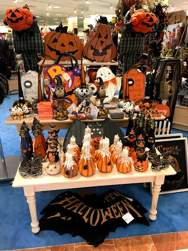 Department Store «Von Maur», reviews and photos, 1530 Polaris Pkwy, Columbus, OH 43240, USA