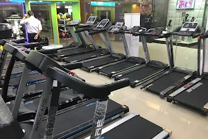 CLUBFIT GYM & RETAIL (BARASAT) image