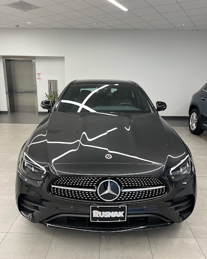 Mercedes Benz Dealer «Mercedes-Benz of Arcadia», reviews and photos, 101 N Santa Anita Ave, Arcadia, CA 91006, USA