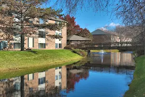 Ashton Lake Apartments image