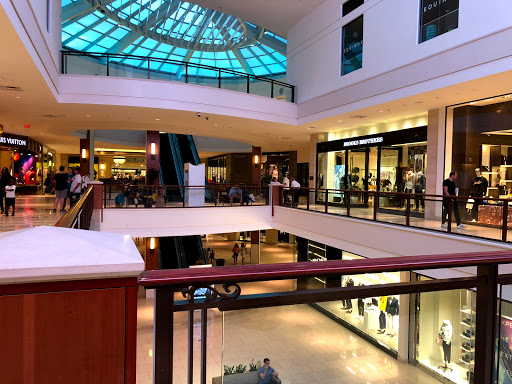 Shopping Mall «Aventura Mall», reviews and photos, 19501 Biscayne Blvd, Aventura, FL 33180, USA