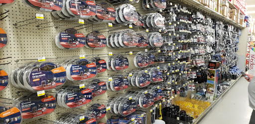 Home Improvement Store «L & M Supply», reviews and photos, 1400 S Pokegama Ave, Grand Rapids, MN 55744, USA