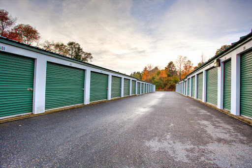 Self-Storage Facility «CubeSmart Self Storage», reviews and photos, 692 S Franklin St, Holbrook, MA 02343, USA