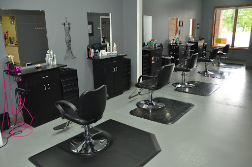Beauty Salon «Signature Hair», reviews and photos, 215 E High St, Mooresville, IN 46158, USA