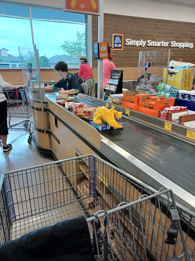 Supermarket «ALDI», reviews and photos, 3123 W South Airport Rd, Traverse City, MI 49684, USA