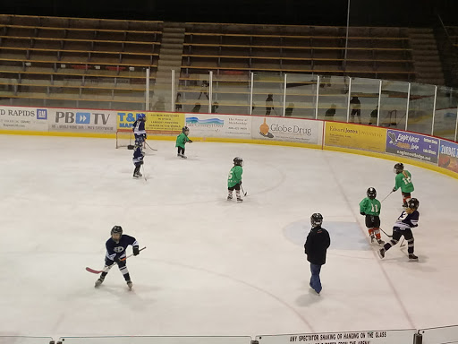 Auditorium «IRA Civic Center», reviews and photos, 1401 NW 3rd Ave, Grand Rapids, MN 55744, USA