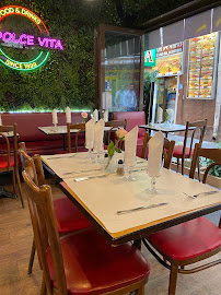 Atmosphère du Restaurant italien La _ dolce vita à Paris - n°1