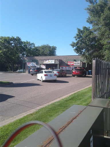 Liquor Store «Anoka Liquor Stores», reviews and photos, 847 E River Rd, Anoka, MN 55303, USA