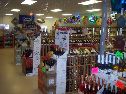 Liquor Store «B & L Liquor Store», reviews and photos, 1369 Main St, Houlton, WI 54082, USA