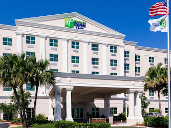 Holiday Inn Express & Suites Miami-Kendall, an IHG Hotel