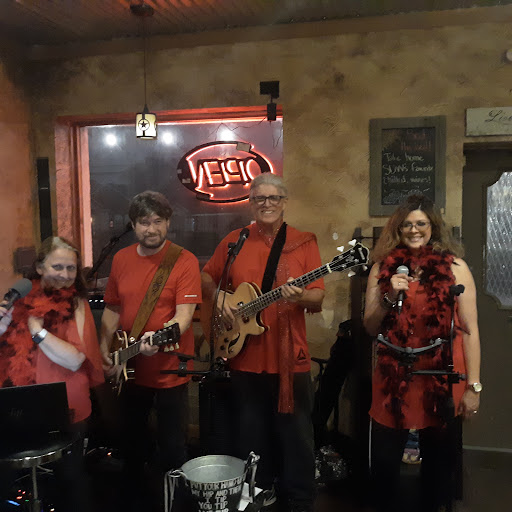 Winery «Silver Dollar Winery», reviews and photos, 1937 Bedford Rd C, Bedford, TX 76021, USA