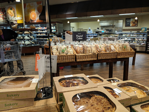 Grocery Store «The Fresh Market», reviews and photos, 3712 Lawndale Dr, Greensboro, NC 27455, USA