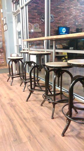 Frozen Yogurt Shop «Front Porch», reviews and photos, 3107 S Interstate 35 #770, Round Rock, TX 78664, USA