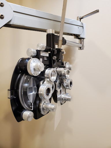 Eye Care Center «Optica Eye Center Associates», reviews and photos, 366 W Army Trail Rd, Bloomingdale, IL 60108, USA