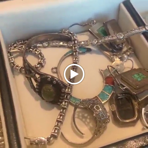 Jewelry Store «Toner Jewelers», reviews and photos, 6285 W 135th St, Overland Park, KS 66223, USA