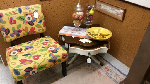 Shopping Mall «Old Town Shopping Center», reviews and photos, 2528 S Campbell Ave, Springfield, MO 65807, USA