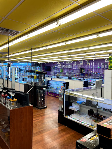 Tobacco Shop «Smoke Token», reviews and photos, 409 Harding Pl, Nashville, TN 37211, USA