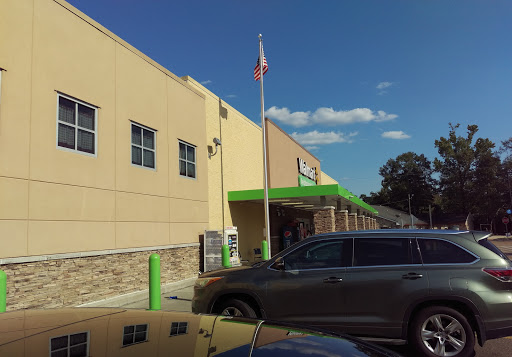 Supermarket «Walmart Neighborhood Market», reviews and photos, 2800 N Hwy 190, Covington, LA 70433, USA