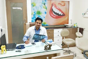 Dr.Sachin Funde - Noble Dental Care image