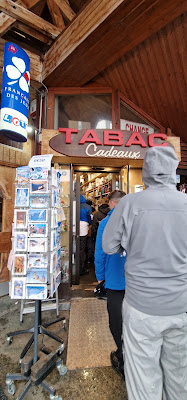 TABAC AVORIAZ : CHANGE, POINT NICKEL, LOTO, PMU, SOUVENIRS VENTE DE TIMBRES à Morzine