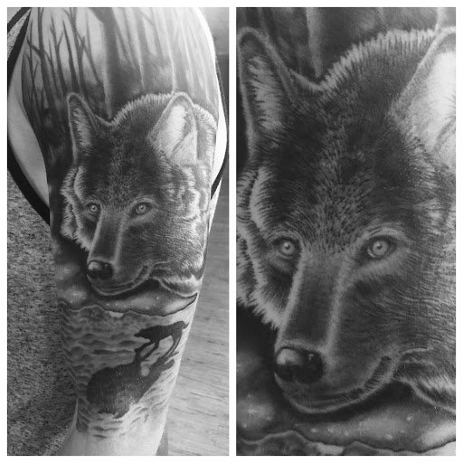 Tattoo Shop «NoodlesTattoo Co. & Studio», reviews and photos, 28W289 Warrenville Rd, Warrenville, IL 60555, USA